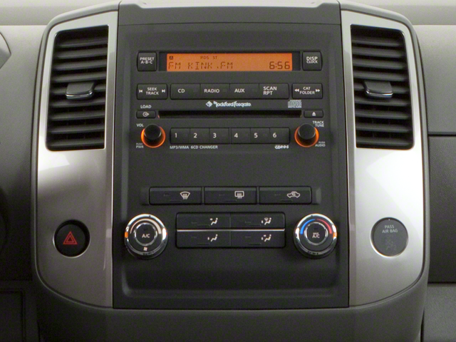 2010 Nissan Frontier LE