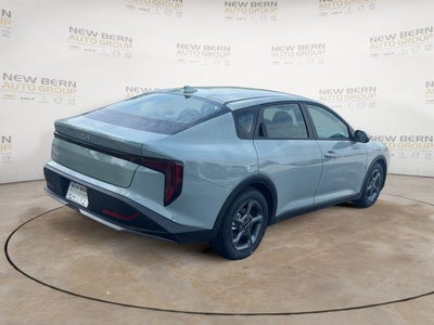 2026 Kia K4 LXS