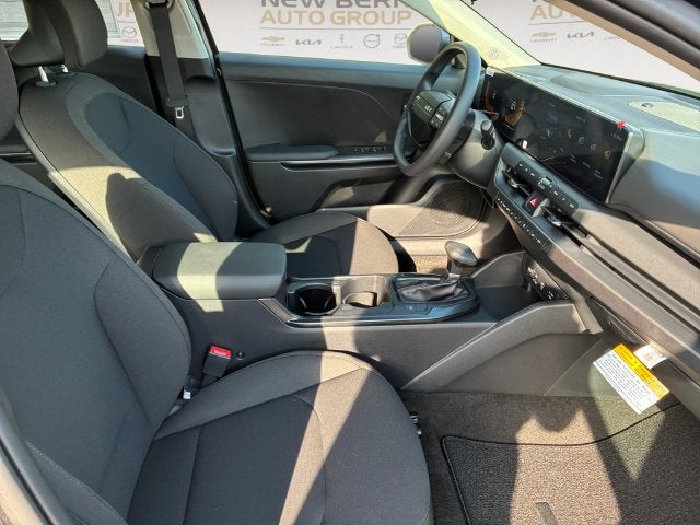 2027 Kia K4 LXS