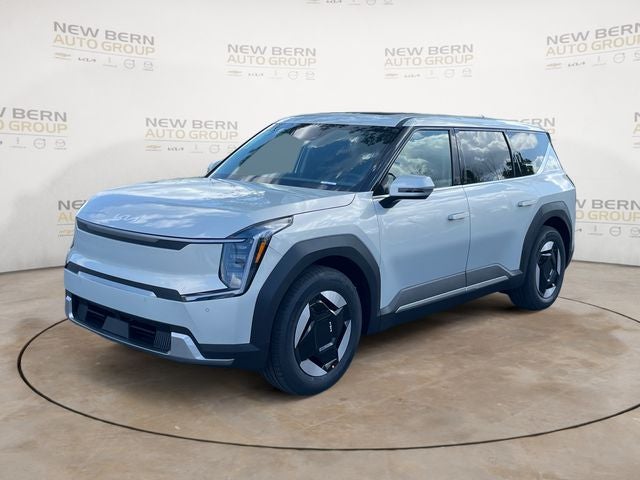 2026 Kia EV9 Light Long Range
