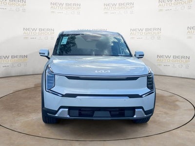 2026 Kia EV9 Light Long Range