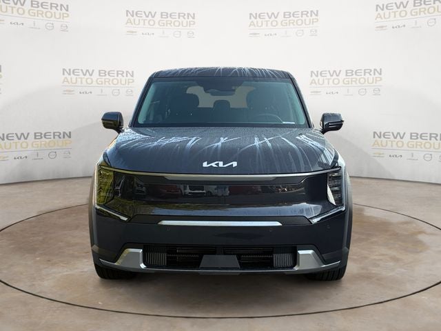 2026 Kia EV9 Light Long Range