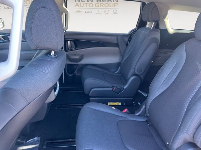 2026 Kia Carnival LX