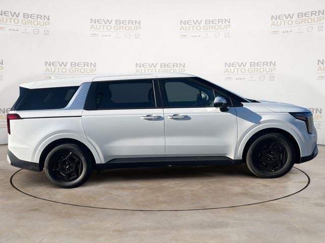 2026 Kia Carnival LX