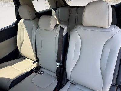 2027 Kia Carnival Hybrid SX