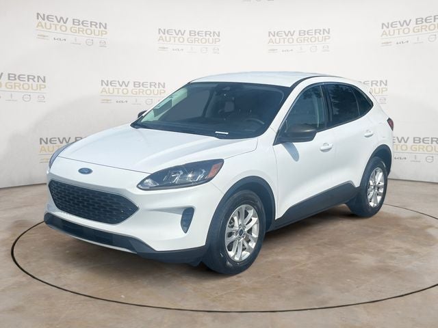 2022 Ford Escape Hybrid SE