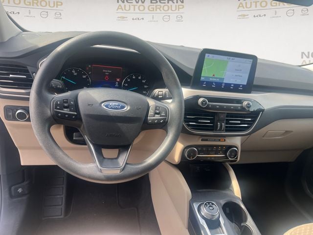 2022 Ford Escape Hybrid SE