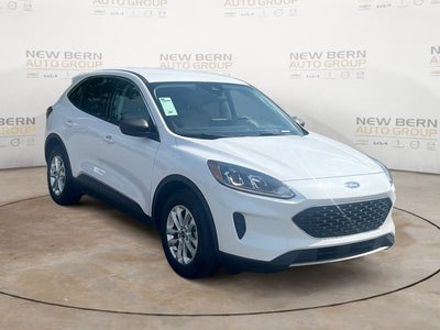2022 Ford Escape Hybrid SE