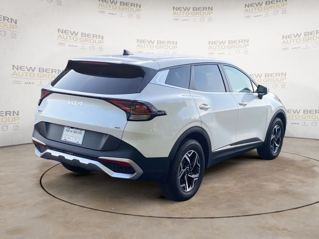 2024 Kia Sportage LX
