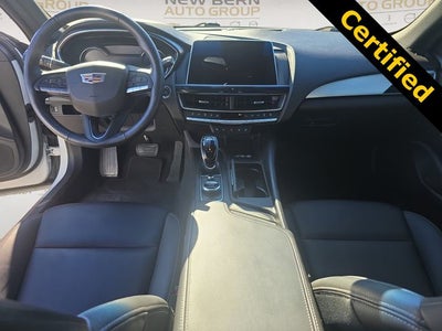 2022 Cadillac CT5 Luxury