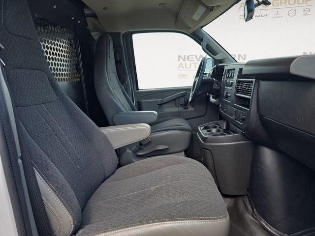 2025 Chevrolet Express 2500 Work Van Cargo