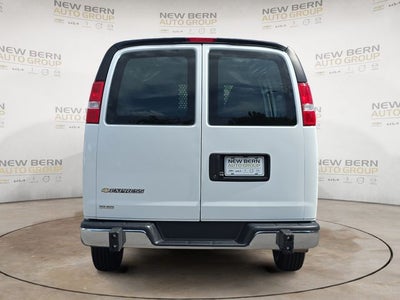 2025 Chevrolet Express 2500 Work Van Cargo