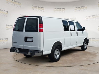 2025 Chevrolet Express 2500 Work Van Cargo