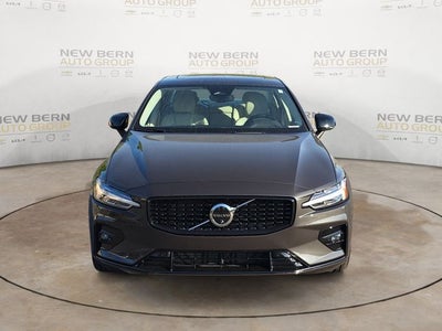 2025 Volvo S60 B5 Plus