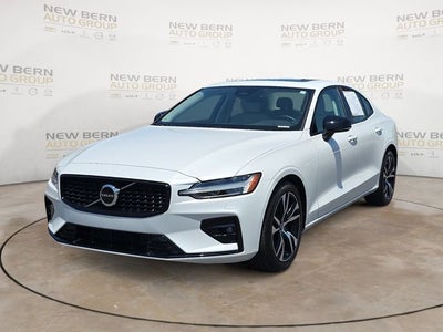 2025 Volvo S60 B5 Core