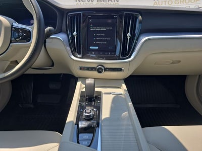2025 Volvo S60 B5 Core