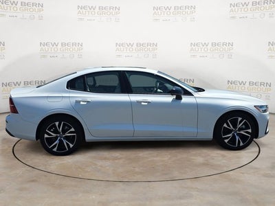 2025 Volvo S60 B5 Core