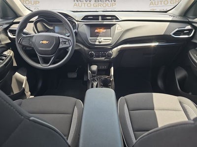 2023 Chevrolet TrailBlazer LS