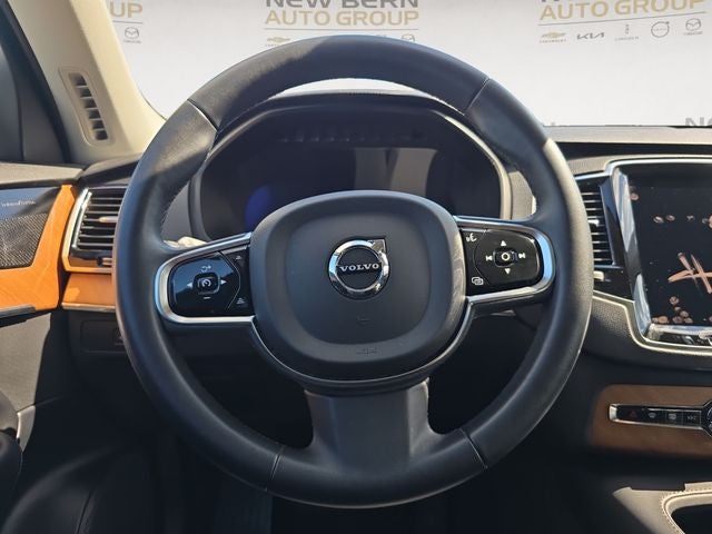 2023 Volvo XC90 B6 Plus 6-Seater