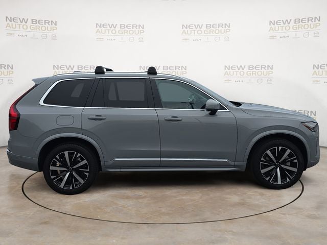 2025 Volvo XC90 B6 Core 2025.5