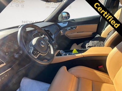 2022 Volvo XC90 Recharge Plug-In Hybrid T8 Inscription 7 Passenger