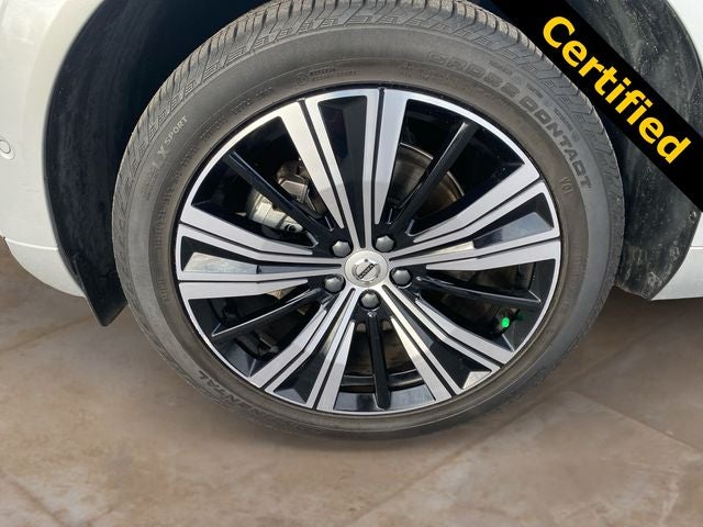 2023 Volvo XC60 B5 Plus Bright Theme