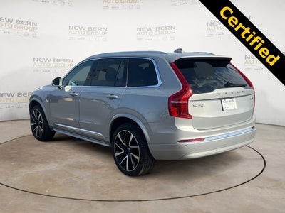 2024 Volvo XC90 B5 Plus