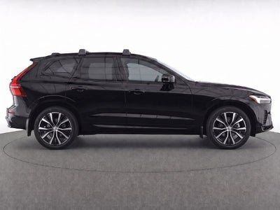 2024 Volvo XC60 B5 Plus Dark Theme