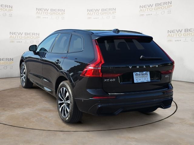 2024 Volvo XC60 B5 Plus Dark Theme