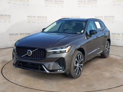 2024 Volvo XC60 B5 Plus Dark Theme