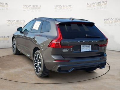 2024 Volvo XC60 B5 Plus Dark Theme