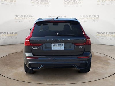 2024 Volvo XC60 B5 Plus Dark Theme