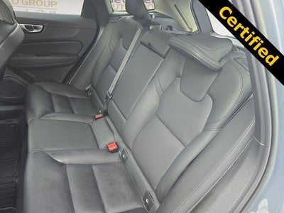 2023 Volvo XC60 B5 Plus Dark Theme