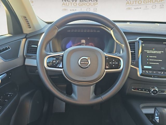 2025 Volvo XC90 B5 Core