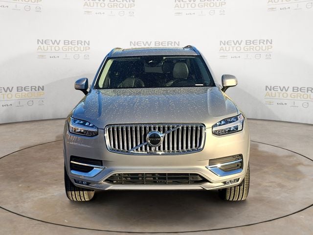 2025 Volvo XC90 B5 Core