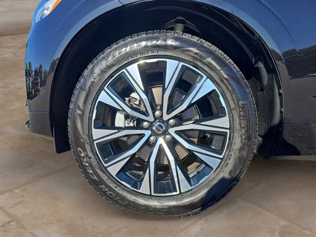 2025 Volvo XC60 B5 Core